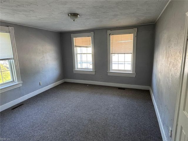 3800 Victoria BLVD, Hampton, VA 23669
