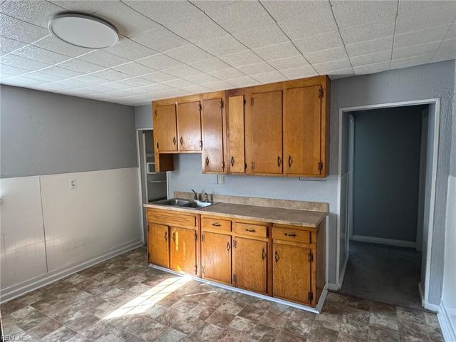 3800 Victoria BLVD, Hampton, VA 23669