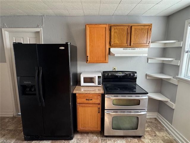 3800 Victoria BLVD, Hampton, VA 23669