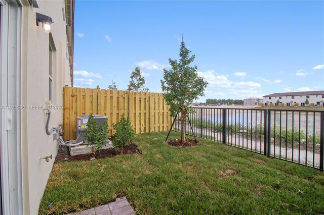 2729 SE 25th Ave, Homestead, FL 33035