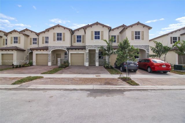 2729 SE 25th Ave, Homestead, FL 33035