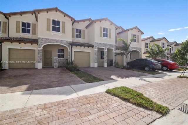 2729 SE 25th Ave, Homestead, FL 33035