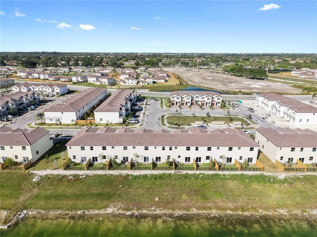 2729 SE 25th Ave, Homestead, FL 33035