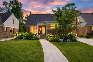 1921 Earlmont Road, Berkley, MI 48072