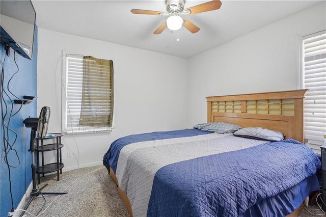 4828 N Tullis Drive, Kansas City, MO 64119