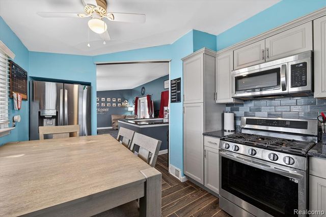 8350 Gulley Street, Taylor, MI 48180