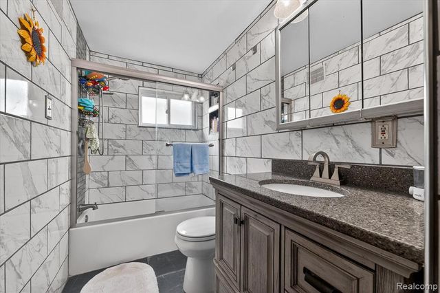 8350 Gulley Street, Taylor, MI 48180