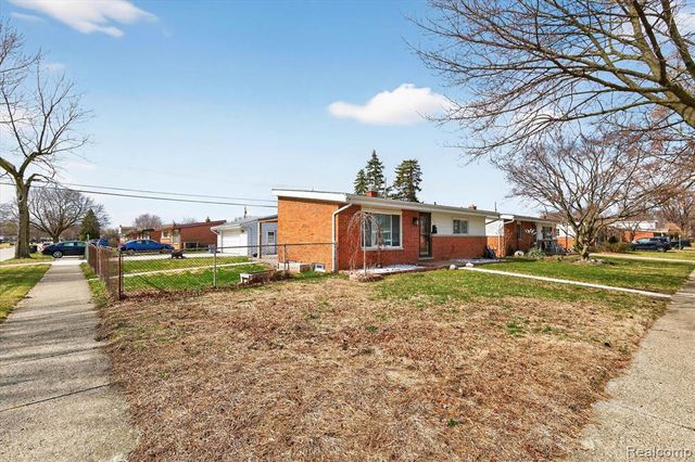 8350 Gulley Street, Taylor, MI 48180