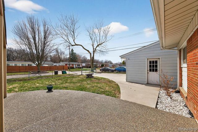 8350 Gulley Street, Taylor, MI 48180