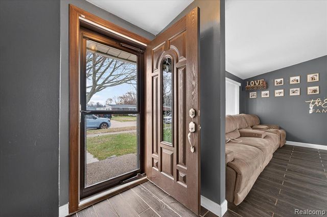 8350 Gulley Street, Taylor, MI 48180