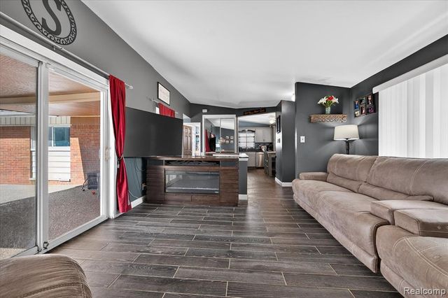 8350 Gulley Street, Taylor, MI 48180