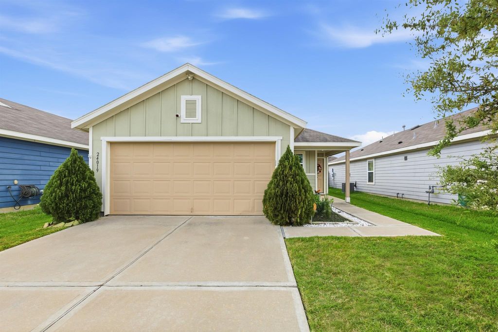 24019 Swather Way, Hockley, TX 77447