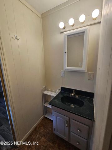 2514 ALGONQUIN Avenue B, Jacksonville, FL 32210