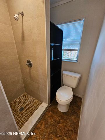 2514 ALGONQUIN Avenue B, Jacksonville, FL 32210