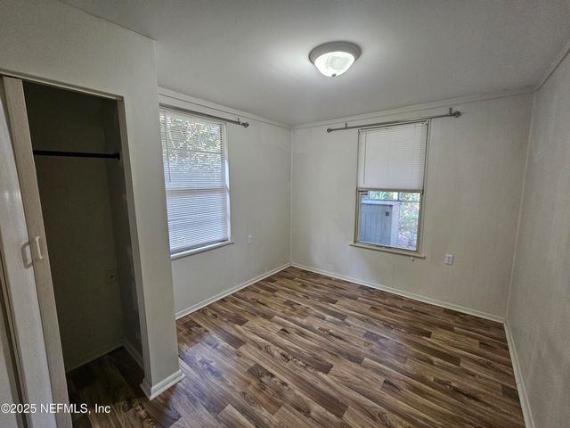 2514 ALGONQUIN Avenue B, Jacksonville, FL 32210