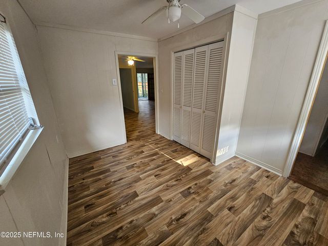 2514 ALGONQUIN Avenue B, Jacksonville, FL 32210