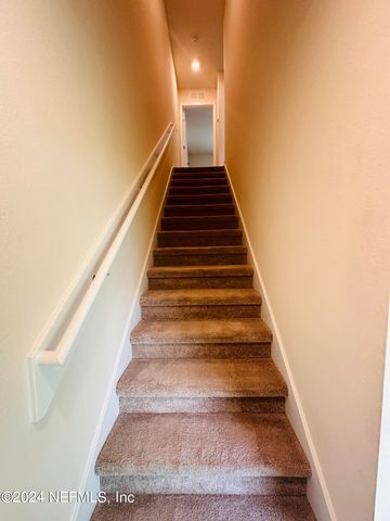 7846 ECHO SPRINGS Road, Jacksonville, FL 32256