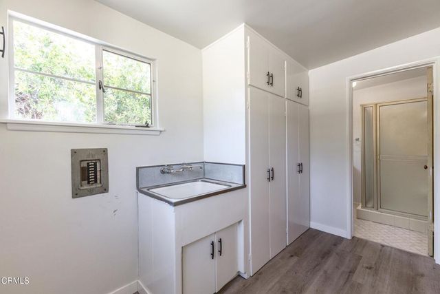 890 Ridgeside Drive, Monrovia, CA 91016