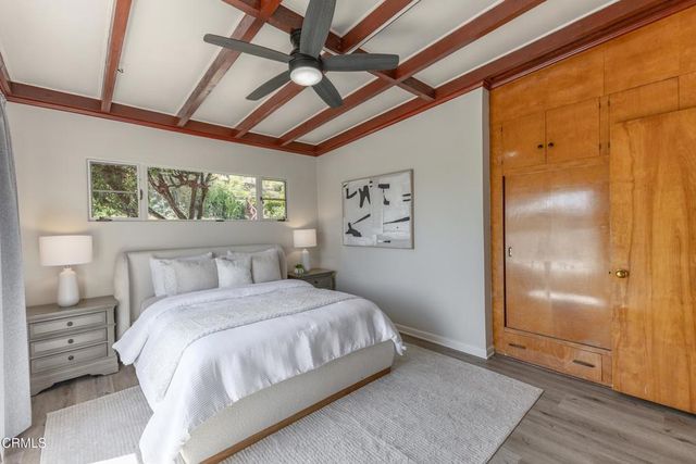 890 Ridgeside Drive, Monrovia, CA 91016