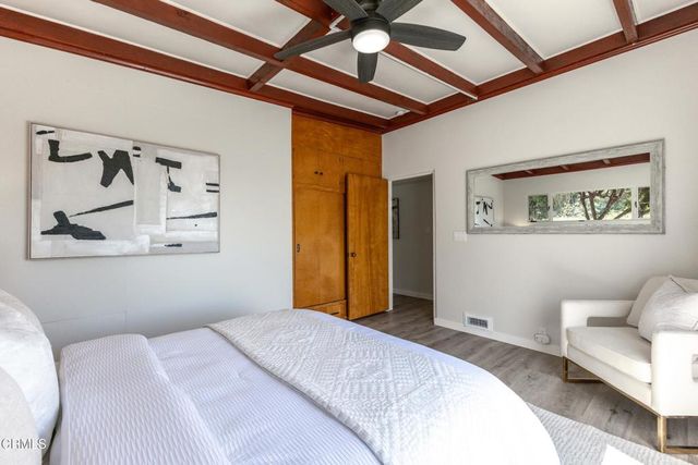 890 Ridgeside Drive, Monrovia, CA 91016