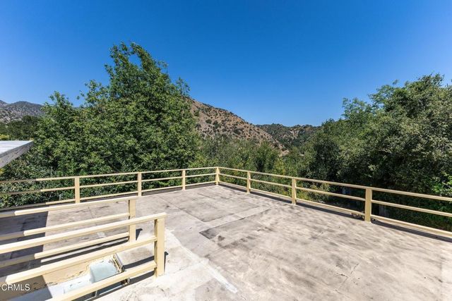 890 Ridgeside Drive, Monrovia, CA 91016