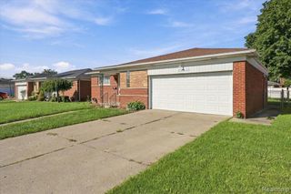 28621 Gilbert Drive, Warren, MI 48093