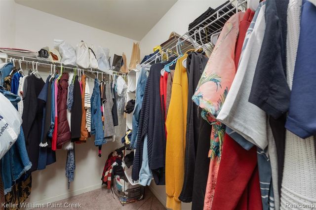 45542 Hidden View Court, Utica, MI 48315