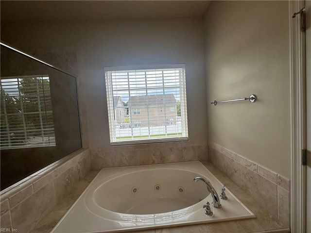 2600 Magnolia Green LOOP, Virginia Beach, VA 23456