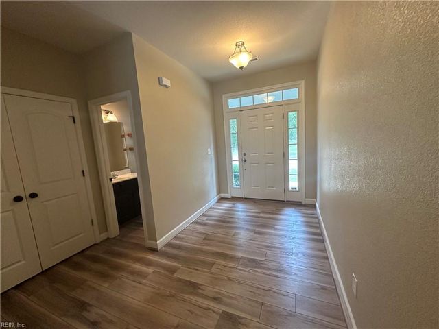 2600 Magnolia Green LOOP, Virginia Beach, VA 23456