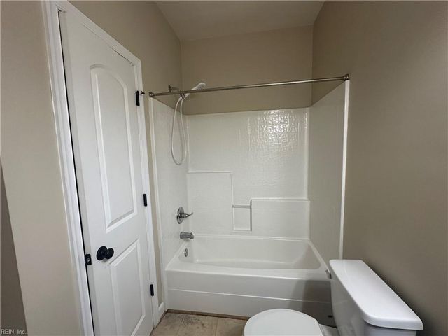 2600 Magnolia Green LOOP, Virginia Beach, VA 23456