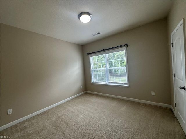 2600 Magnolia Green LOOP, Virginia Beach, VA 23456