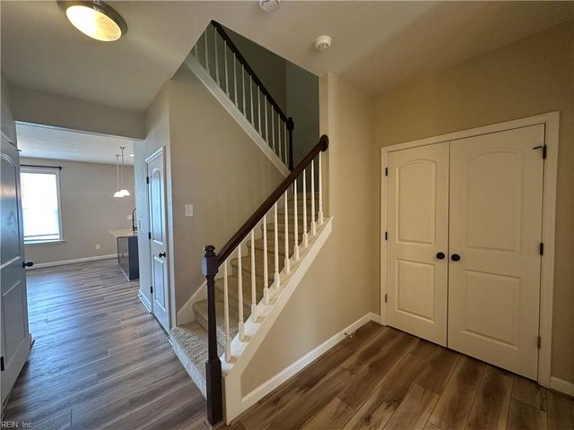 2600 Magnolia Green LOOP, Virginia Beach, VA 23456