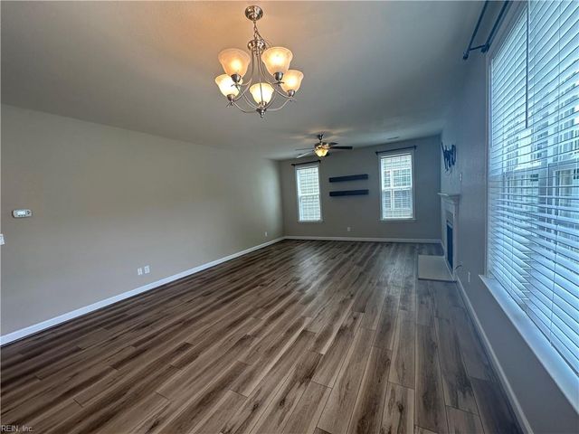 2600 Magnolia Green LOOP, Virginia Beach, VA 23456