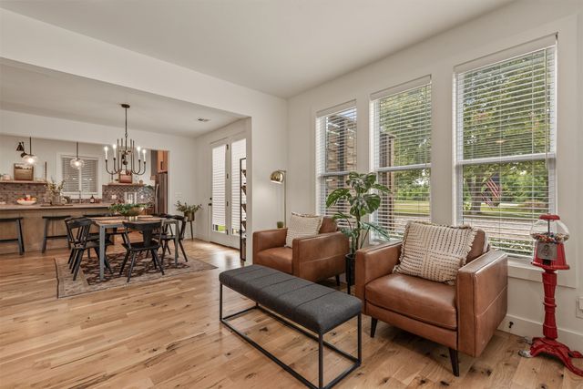 521 S 1st Street, Broken Arrow, OK 74012