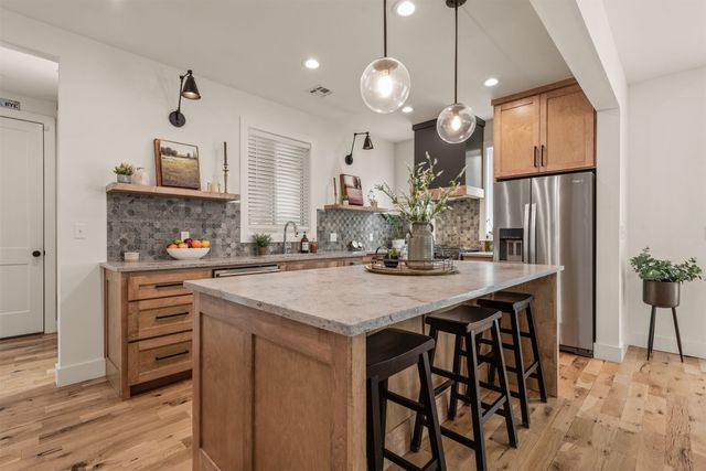521 S 1st Street, Broken Arrow, OK 74012