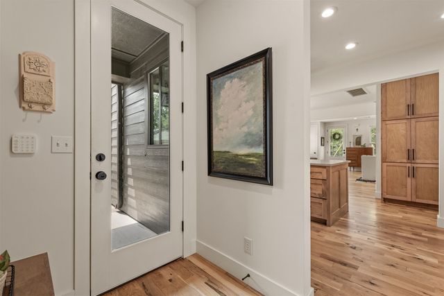 521 S 1st Street, Broken Arrow, OK 74012