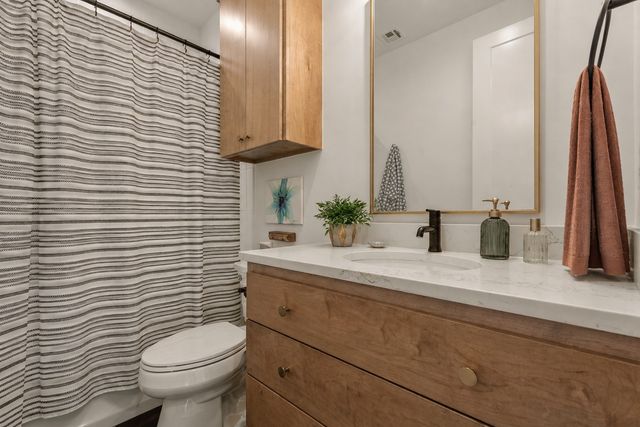 521 S 1st Street, Broken Arrow, OK 74012