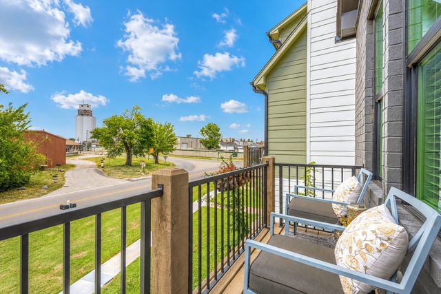 521 S 1st Street, Broken Arrow, OK 74012