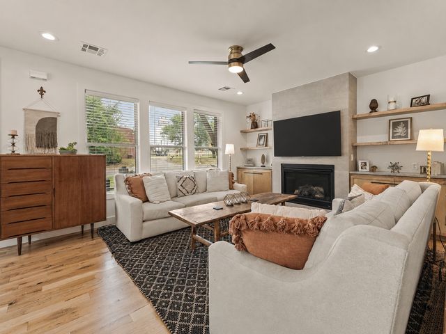 521 S 1st Street, Broken Arrow, OK 74012