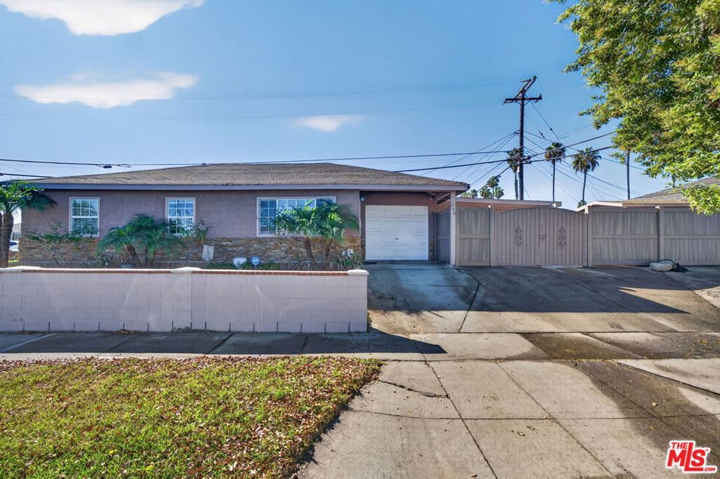 248 E 186th Street, Carson, CA 90746 — exterior