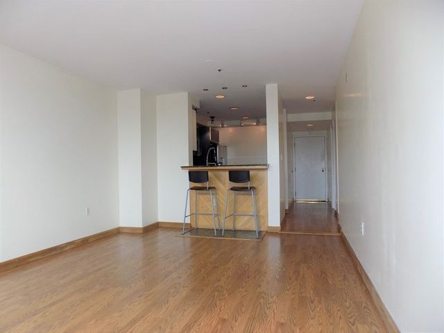 350 Revere Beach Blvd 3D, Revere, MA 02151