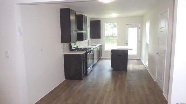 104 DINN, San Antonio, TX 78218