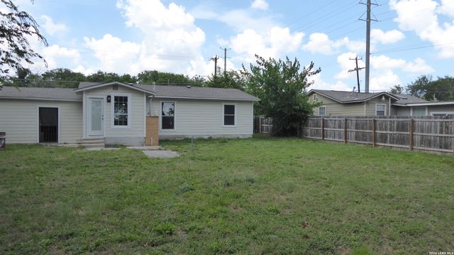 104 DINN, San Antonio, TX 78218