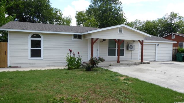 104 DINN, San Antonio, TX 78218