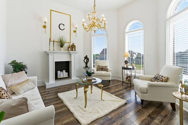 556 Larkspur Dr, Clarksville, TN 37043