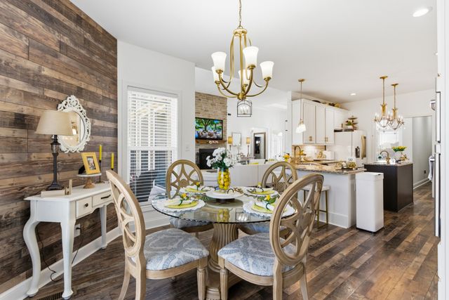 556 Larkspur Dr, Clarksville, TN 37043