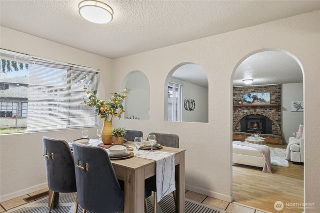 16011 2nd Place W, Lynnwood, WA 98087