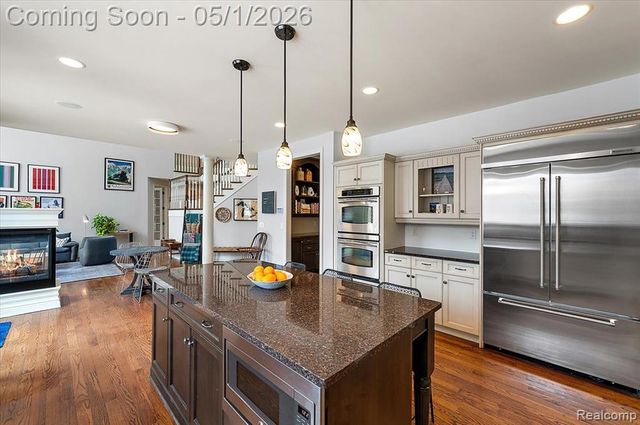 30405 Stonegate Drive, Franklin, MI 48025