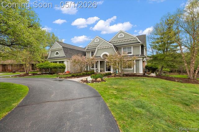 30405 Stonegate Drive, Franklin, MI 48025