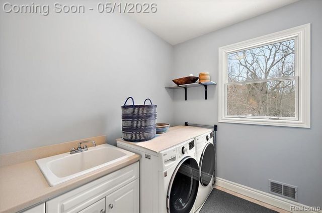 30405 Stonegate Drive, Franklin, MI 48025